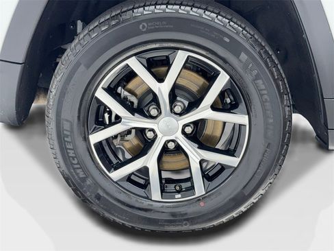 Used 2024 Jeep Grand Cherokee L Limited w/ Luxury Tech Group II image 57