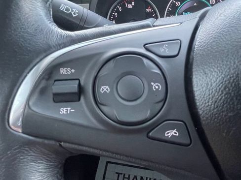 Used 2017 Buick LaCrosse Essence FWD image 17