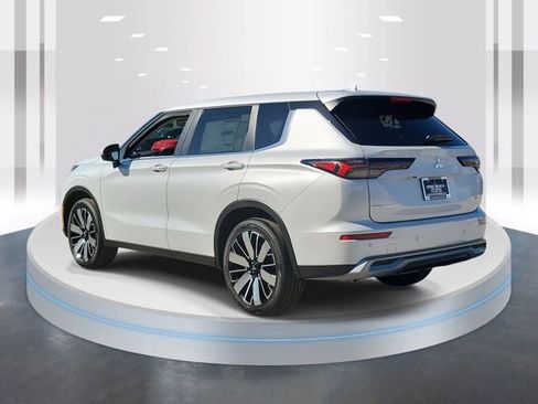 New 2026 Mitsubishi Outlander SE FWD image 4