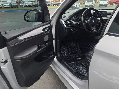 Used 2018 BMW X5 xDrive35i w/ M Sport Package AWD/4WD image 10