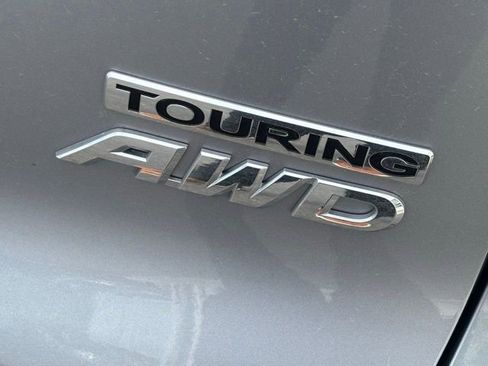 Used 2021 Honda Pilot Touring image 5