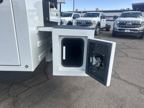 New 2023 Ford F550 2WD Regular Cab Super Duty image 15