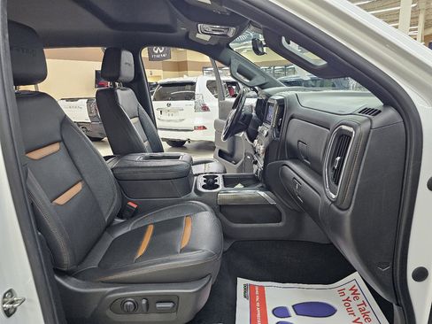 Used 2022 GMC Sierra 1500 AT4 w/ AT4 Premium Package image 21