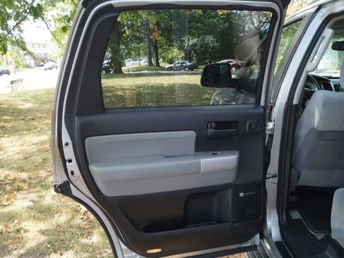 Used 2008 Toyota Sequoia SR5 image 25