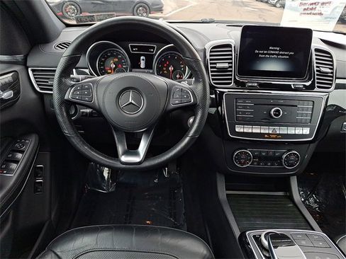 Used 2019 Mercedes-Benz GLS 550 4MATIC image 11