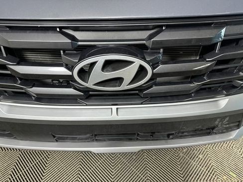 Certified 2025 Hyundai Tucson SE AWD/4WD image 37