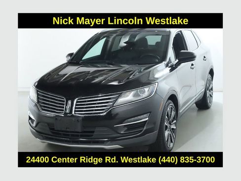 Used 2017 Lincoln MKC Premiere image 1
