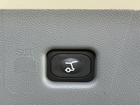 Used 2022 Lincoln Nautilus Reserve image 15