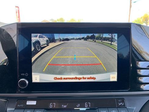 Used 2025 Toyota Camry LE FWD image 22