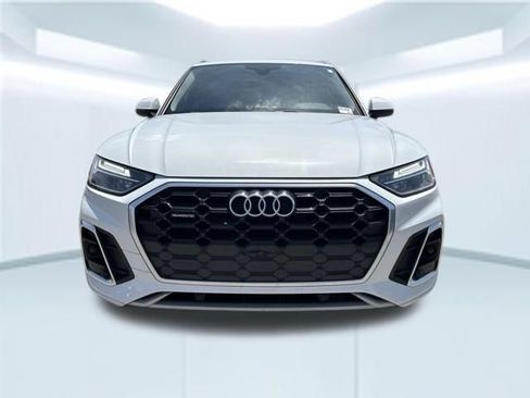 Used 2022 Audi Q5 2.0T Premium AWD/4WD image 2