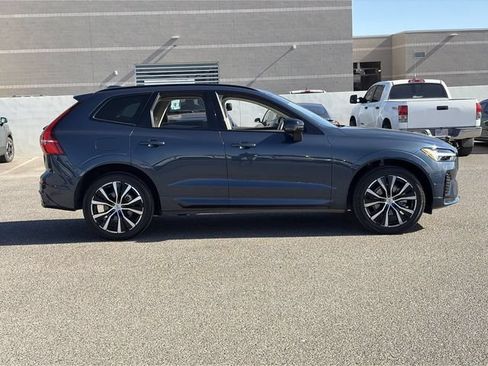 Used 2023 Volvo XC60 B5 Plus w/ Climate Package FWD image 5