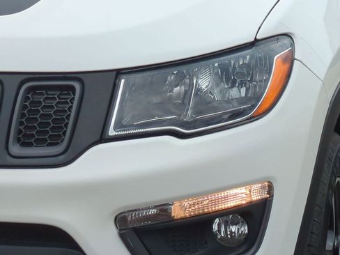 Used 2019 Jeep Compass Trailhawk AWD/4WD image 4
