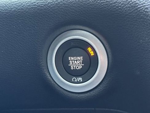 New 2026 Chrysler Voyager LX image 23