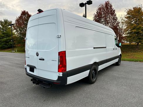 New 2026 Mercedes-Benz Sprinter 2500 image 4