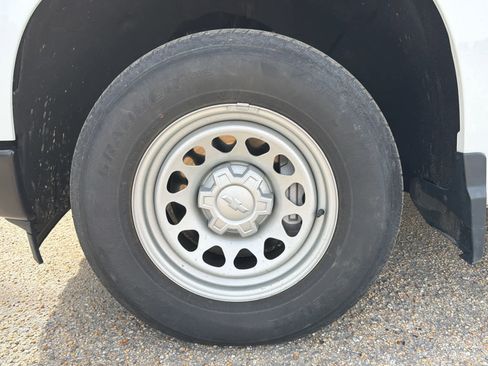 Used 2022 Chevrolet Silverado 1500 W/T w/ WT Convenience Package image 10