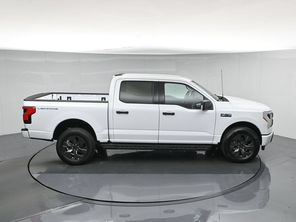 Certified 2024 Ford F150 Lightning XLT AWD/4WD image 43