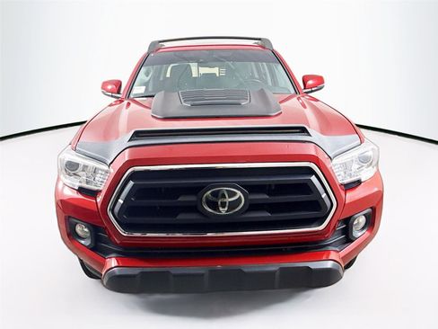 Used 2022 Toyota Tacoma SR5 image 2