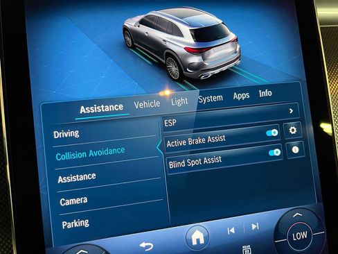 Certified 2026 Mercedes-Benz GLC 300 4MATIC image 37