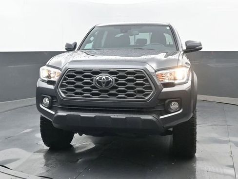 Used 2023 Toyota Tacoma TRD Off-Road AWD/4WD image 5