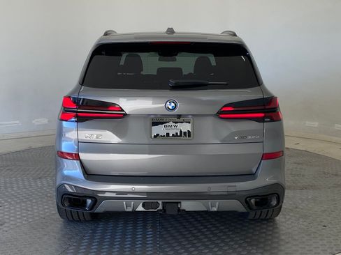 New 2026 BMW X5 xDrive50e w/ M Sport Package AWD/4WD image 10