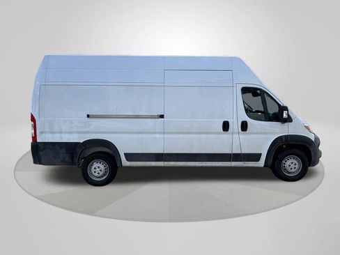New 2024 RAM ProMaster 3500 w/ Convenience Group image 8