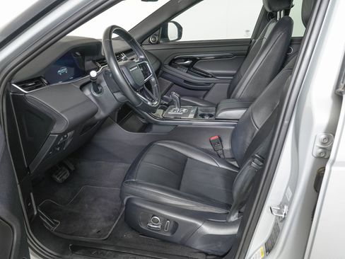 Used 2021 Land Rover Range Rover Evoque SE image 14