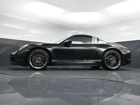 Used 2023 Porsche 911 50th Anniversary Edition AWD/4WD image 23