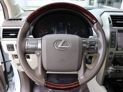 Used 2017 Lexus GX 460 Premium image 15