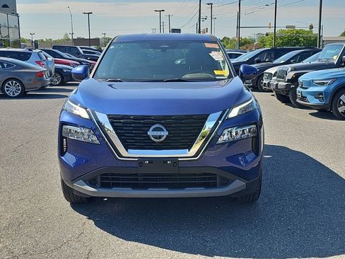 Used 2023 Nissan Rogue SV AWD/4WD image 16
