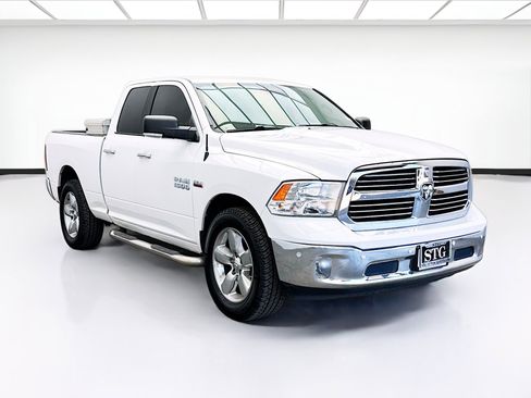 Used 2018 RAM 1500 Big Horn RWD image 3