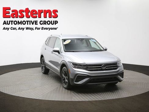 Used 2024 Volkswagen Tiguan Wolfsburg Edition image 49