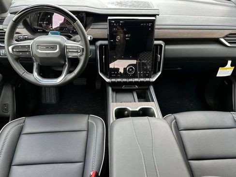 New 2026 GMC Acadia Denali w/ Super Cruise Package AWD/4WD image 14