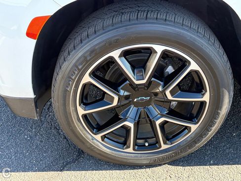 Used 2023 Chevrolet Tahoe RST image 10