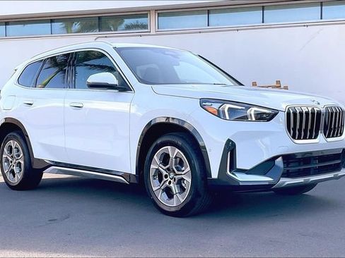 New 2026 BMW X1 xDrive28i w/ Convenience Package AWD/4WD image 2