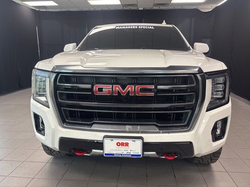 Used 2024 GMC Yukon AT4 image 10