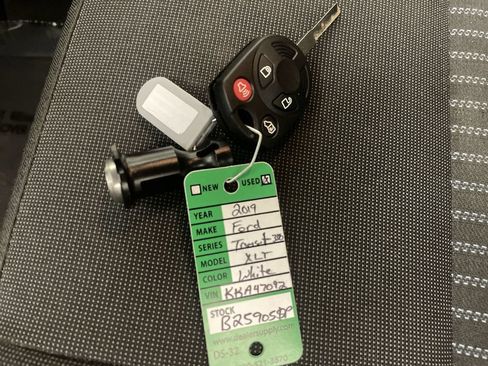 Used 2019 Ford Transit 350 XLT RWD image 24