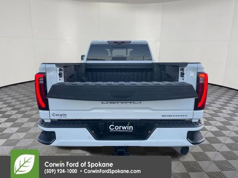 Used 2024 GMC Sierra 3500 Denali Ultimate image 19