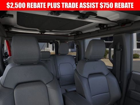 New 2025 Ford Bronco Badlands image 12