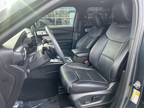 Certified 2023 Ford Explorer ST w/ Equipment Group 401A image 13