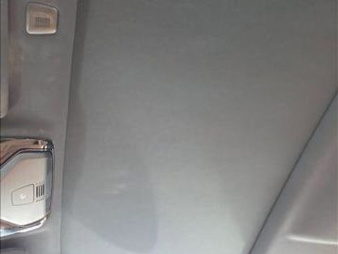 Used 2023 BMW 530i w/ Convenience Package image 17