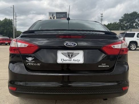 Used 2014 Ford Focus SE w/ SE Sport Package FWD image 8