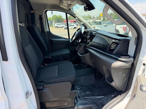 Used 2025 Ford Transit 250 Low Roof w/ Exterior Upgrade Package RWD image 30