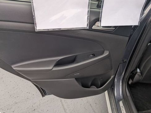 Used 2021 Hyundai Tucson Limited FWD image 10