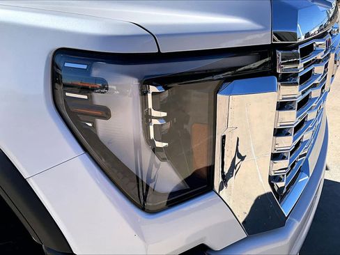 Used 2024 GMC Sierra 2500 Denali w/ Denali Reserve Package image 27