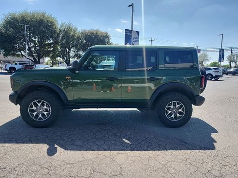 Certified 2025 Ford Bronco Badlands AWD/4WD image 6