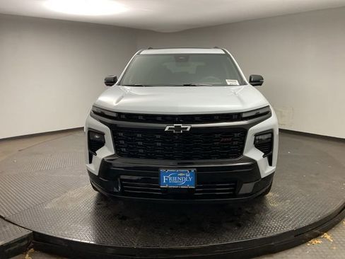 New 2026 Chevrolet Traverse RS image 2