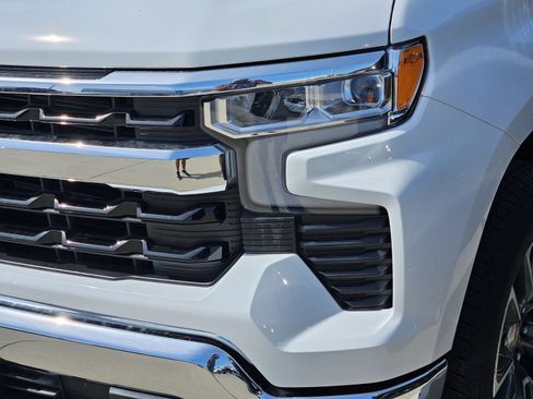 New 2026 Chevrolet Silverado 1500 LT w/ Texas Edition Plus RWD image 11