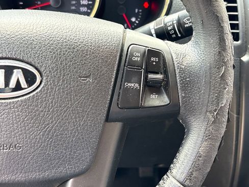 Used 2013 Kia Sorento EX image 20
