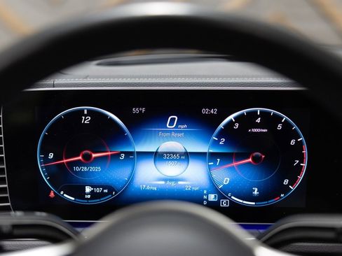 Used 2022 Mercedes-Benz GLE 350 4MATIC image 31