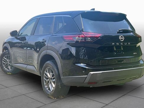 Used 2026 Nissan Rogue SV AWD/4WD image 12